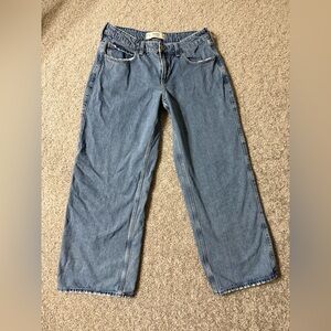 Hollister Loose Fit Low Rise Baggy Jeans W28 Short Light Wash Y2K